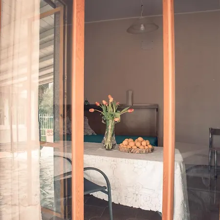 Casa Del Gelso Tra Palermo E Cefalu Trabia