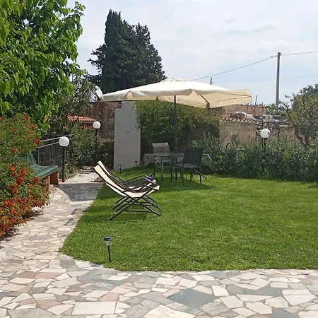 Casa Del Gelso Tra Palermo E Cefalu *